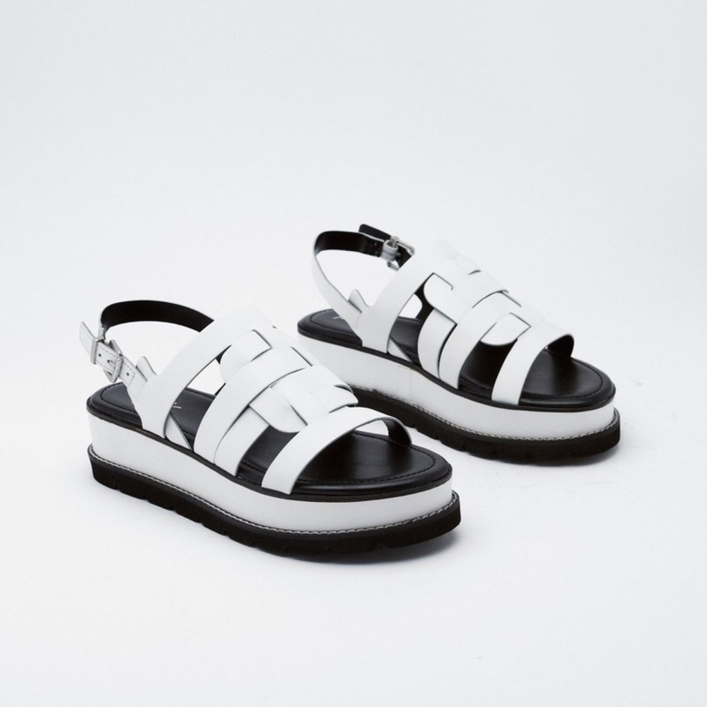 SOLD‼️ Nasty Gal Leather Flatform Fisherman Sandals - Picture 3 of 5